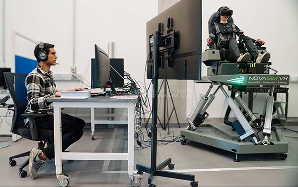 虚拟现实|虚拟仿真|三维虚拟技术|可视化工程|虚拟仿真交互|航空航天|汽车仿真|轮船仿真|列车仿真|多媒体应用|轨道交通|船舶制造|能源矿业|电力仿真|游戏开发|虚拟漫游|建筑设计|石油钻井|核能开放|互动营销|展览展示|爱迪斯通