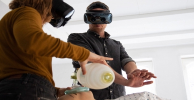 Laerdal&Varjo创造沉浸式医疗培训