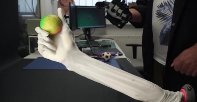 市场主流数据、力反馈手套机械臂灵巧手遥操作应用方向