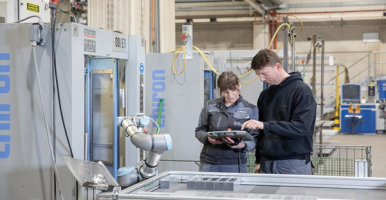 从首次测试到采购40个机器人:Junior kühlk如何自动化协作机械臂矩阵